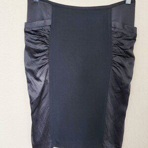 Armani Collezioni Pencil Skirt Black Pockets Lined Knee Length Zip Size 6